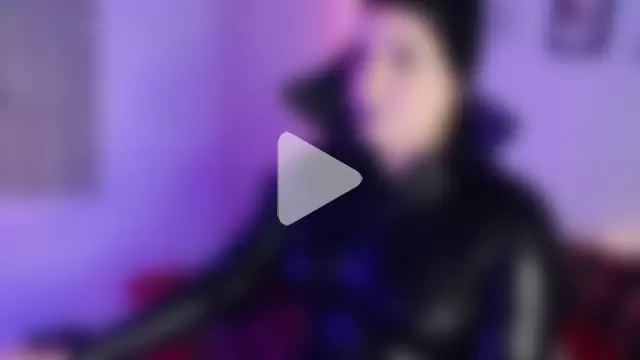 auroralatexprincess photo 12