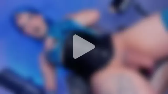 azulawitch666 photo 1