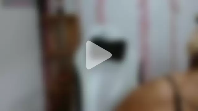 bety-cum2 photo 2