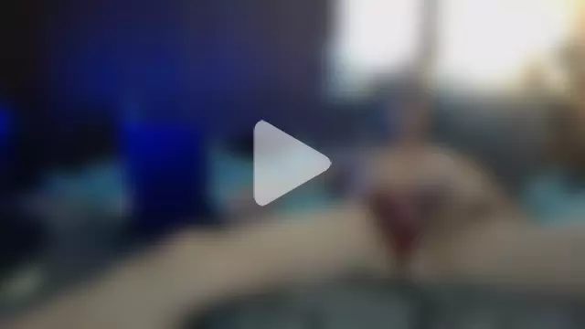 bottom_cumdump photo 1