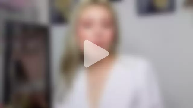 brianna_smoke photo 15