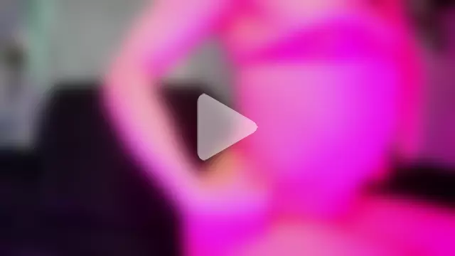 cadenfoxx111 photo 2