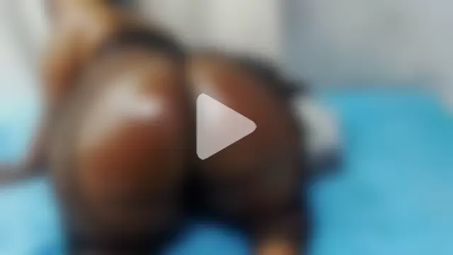 curvydarckcohocolate photo 18