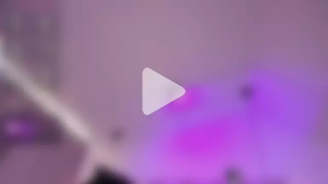 emily_roousee photo 3