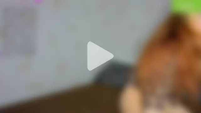 excited-kristi photo 10