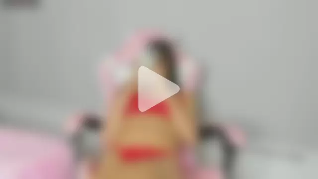 kendal_hot01 photo 13