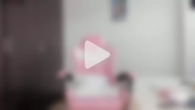 kendal_hot01 photo 9