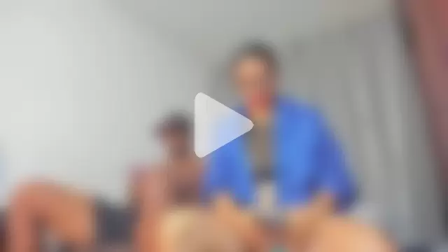 laura_and_samir photo 17