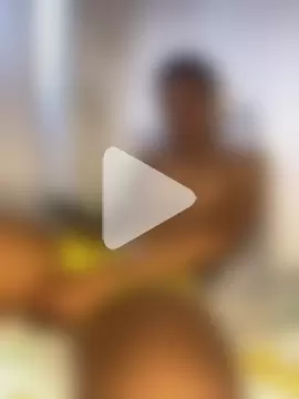 liam_Brooks9 photo 14