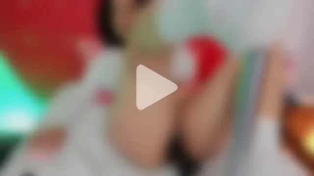 nicolette_rock photo 12