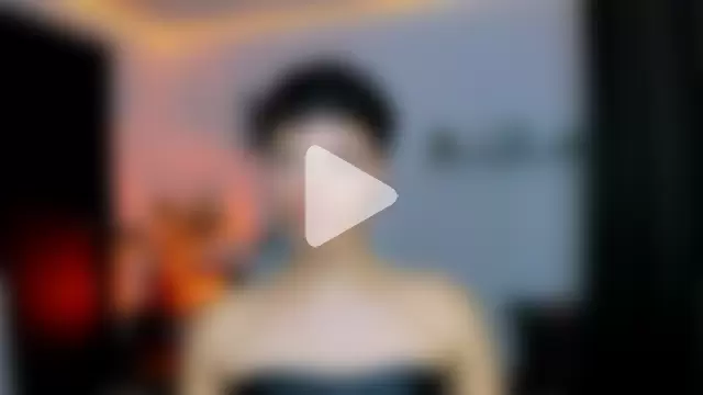 nilam_valker photo 7