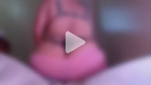 scarlett_bigboobs1 photo 26