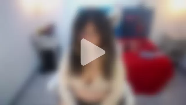 selenablairx photo 24