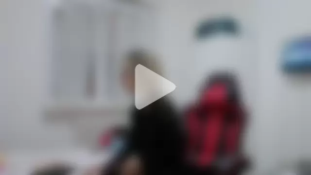 sexy_blondie92 photo 11