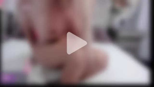 wildhotsexblonde photo 1