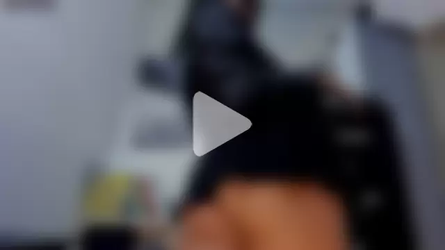 xenia_golden photo 6